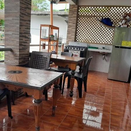 Hotel El Pez Dorado Rio Dulce Ngoại thất bức ảnh